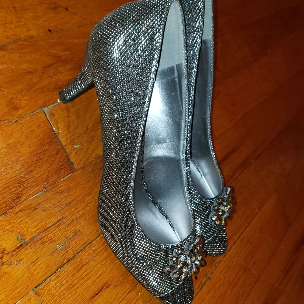 Beutiful 👠 - Picture 3 of 9